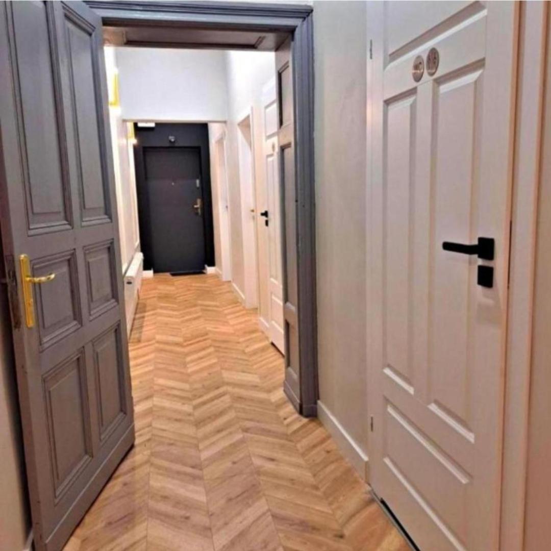 Kopernik Premium Rooms Apartment Torun Exterior photo